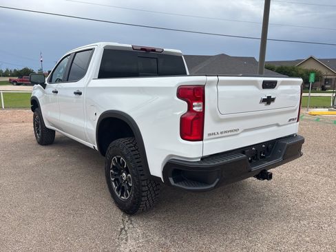 New 2026 Chevrolet Silverado 1500 ZR2 AWD/4WD image 4