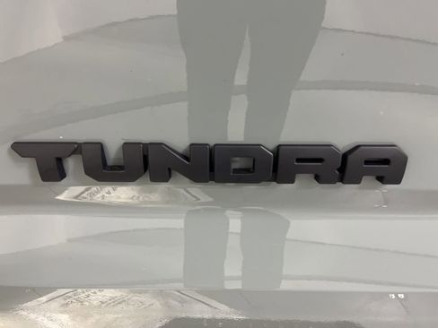 Used 2025 Toyota Tundra SR5 w/ SR5 Premium Package AWD/4WD image 39