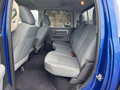 Used 2019 RAM 1500 Classic SLT image 29