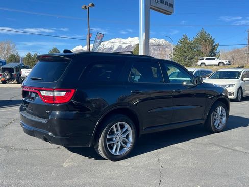 Used 2025 Dodge Durango GT AWD/4WD image 8