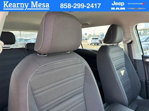 Used 2024 Volkswagen Tiguan S image 12