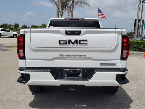 Used 2023 GMC Sierra 1500 Elevation AWD/4WD image 6