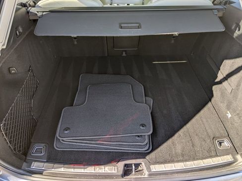 Used 2019 Volvo XC60 T5 Inscription image 26