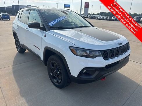Used 2024 Jeep Compass Trailhawk image 7