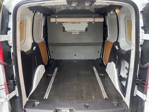 Used 2014 Ford Transit Connect XL image 17
