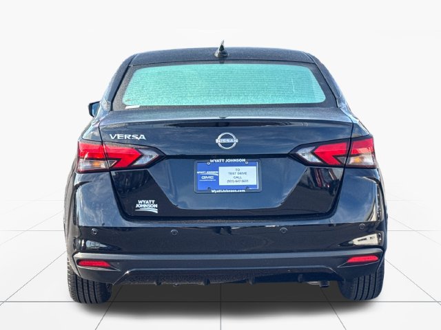 Used 2025 Nissan Versa SV FWD image 4