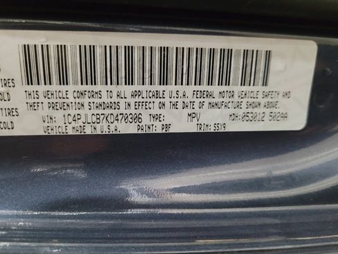 Used 2019 Jeep Cherokee Latitude w/ Popular Appearance Group FWD image 33