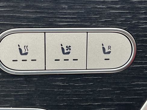 Certified 2025 Mercedes-Benz GLE 53 AMG GLE 53 AMG image 22