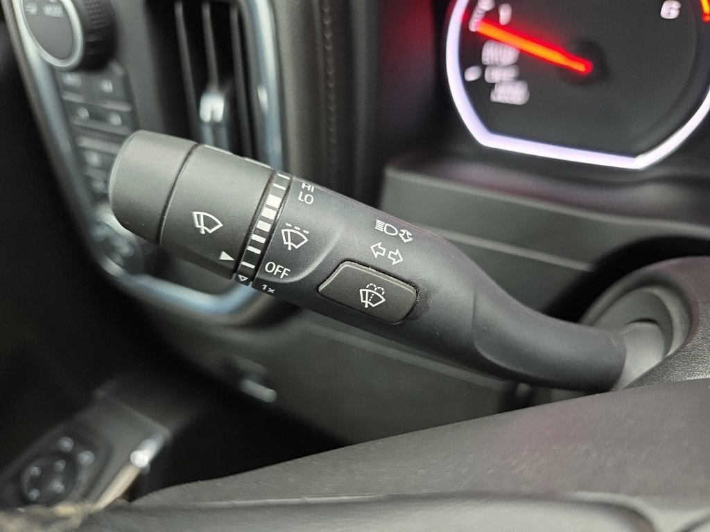 Used 2022 Chevrolet Silverado 1500 RST AWD/4WD image 27