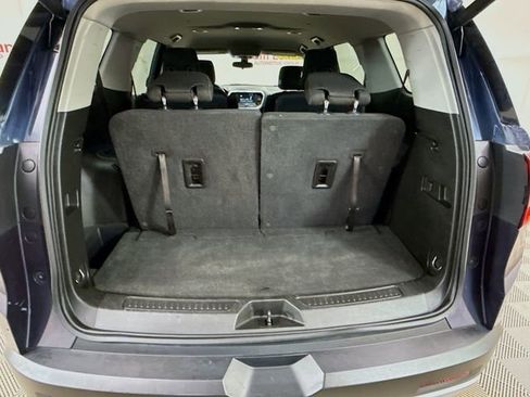 Used 2019 GMC Acadia SLE w/ LPO, Floor Liner Package image 25
