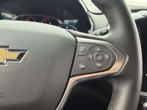 Used 2023 Chevrolet Traverse LT AWD/4WD image 27