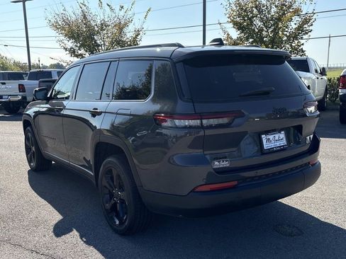 New 2025 Jeep Grand Cherokee L Altitude image 7