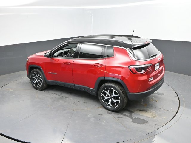 Used 2026 Jeep Compass Limited w/ Mopar All Weather Package AWD/4WD image 40