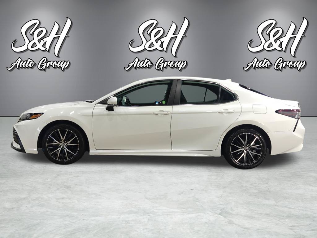 Used 2023 Toyota Camry SE FWD image 13