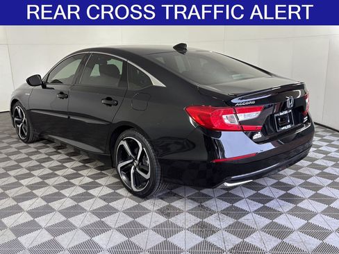 Used 2022 Honda Accord Sport image 7