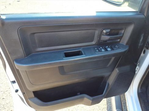 Used 2018 RAM 2500 Tradesman image 23