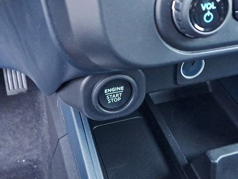 New 2026 Ford Maverick Lobo image 13