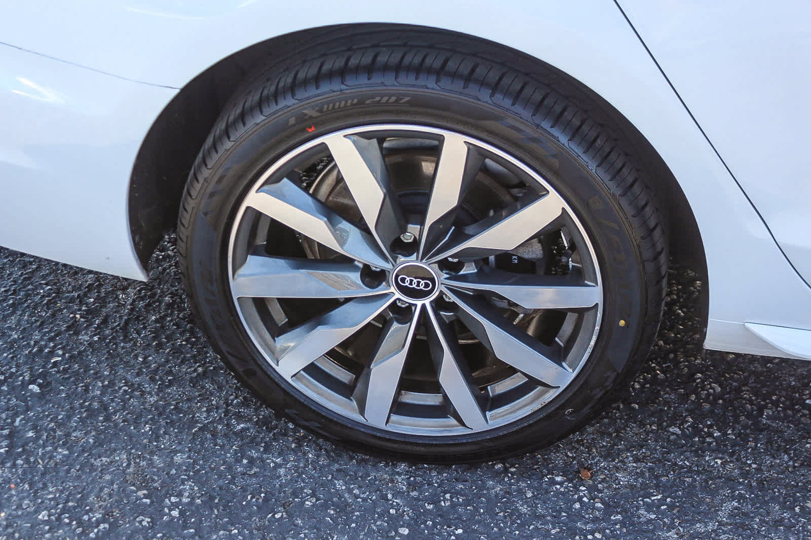 Used 2022 Audi A4 2.0T Premium AWD/4WD image 11