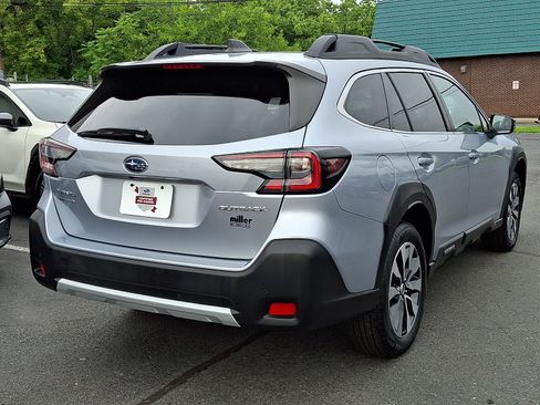 Certified 2024 Subaru Outback Limited AWD/4WD image 6