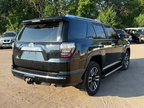 Used 2024 Toyota 4Runner Limited AWD/4WD image 5