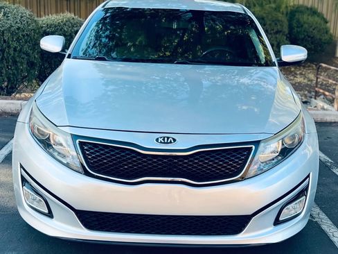 Used 2014 Kia Optima LX image 2
