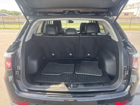 Used 2022 Jeep Compass Trailhawk w/ Trailhawk Convenience Group image 5