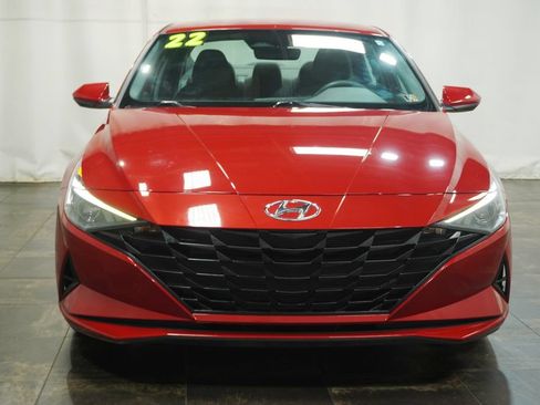 Used 2022 Hyundai Elantra SEL FWD image 8