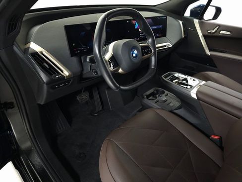 Used 2023 BMW iX xDrive50 w/ Convenience Package image 18