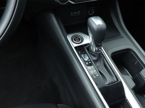 Used 2023 Nissan Sentra SV image 24