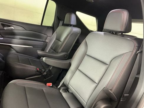 New 2026 Chevrolet Traverse Z71 w/ Driver Confidence Package AWD/4WD image 8