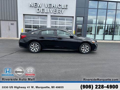 Used 2022 Honda Civic LX image 10