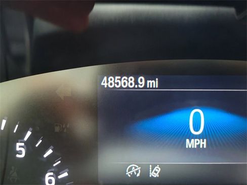 Used 2020 Ford Escape SE image 23