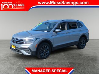 Used 2023 Volkswagen Tiguan SE image 1