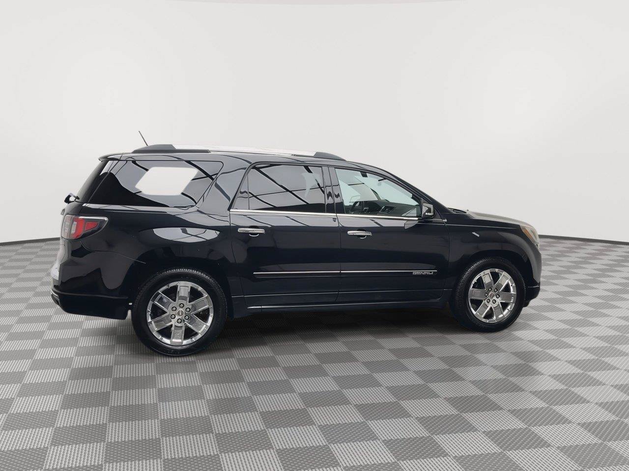 Used 2015 GMC Acadia Denali AWD/4WD image 41