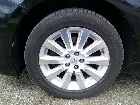 Used 2015 Toyota Sienna XLE Premium image 13