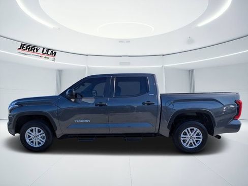 Used 2024 Toyota Tundra SR5 AWD/4WD image 6