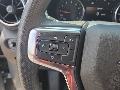 Used 2024 Chevrolet Blazer LT w/ Convenience Package FWD image 25