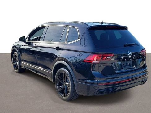 Certified 2023 Volkswagen Tiguan SE R-Line FWD image 3
