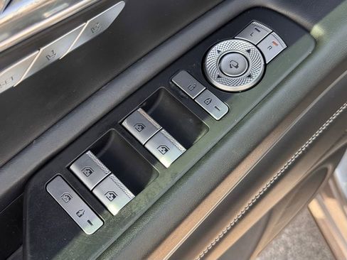 Used 2021 Genesis GV80 2.5T w/ Advanced Package 03 image 27