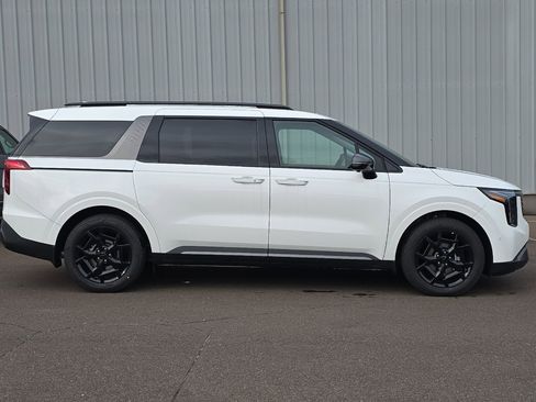 New 2026 Kia Carnival SX image 4