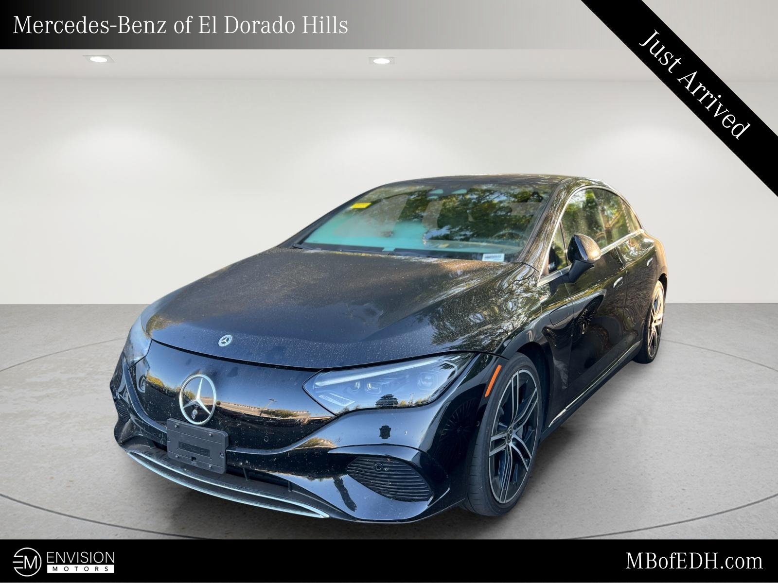 Used 2023 Mercedes-Benz EQE 500 4MATIC Sedan image 1