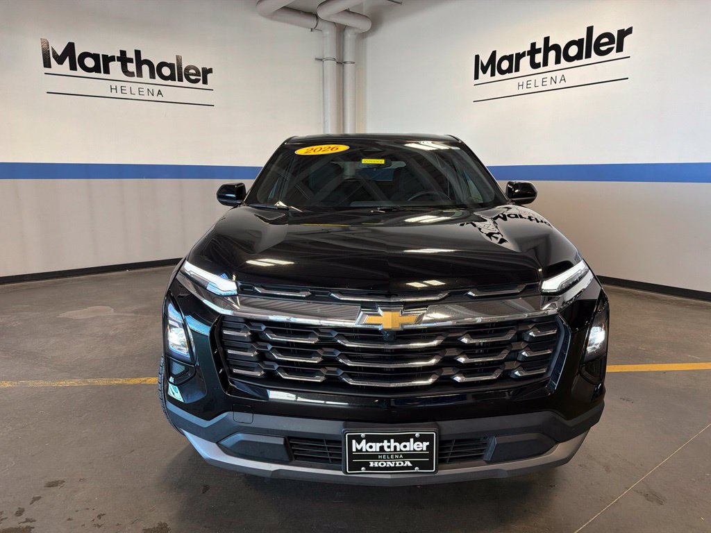 Used 2026 Chevrolet Equinox LT AWD/4WD image 2