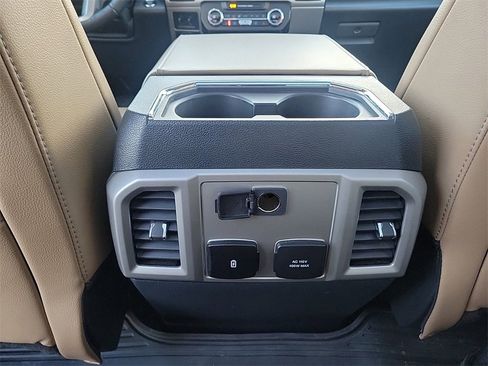 Used 2022 Ford F350 Lariat w/ Lariat Ultimate Package image 10