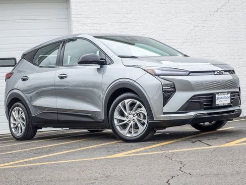 New 2027 Chevrolet Bolt LT w/ Comfort Package image 2