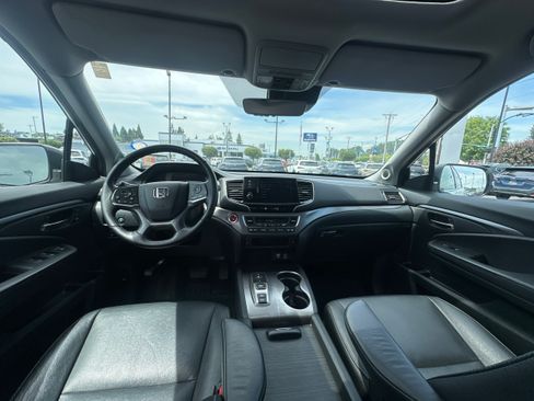 Used 2021 Honda Pilot Black Edition image 29