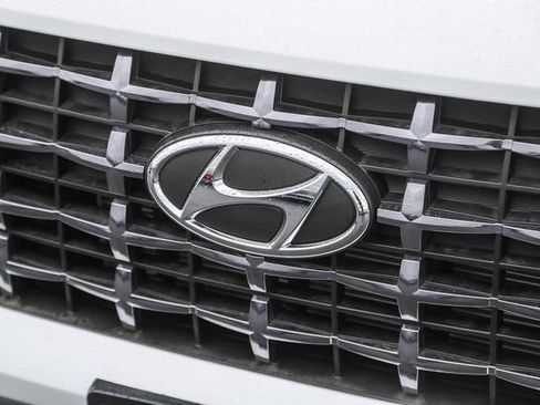 New 2026 Hyundai Venue SEL image 6