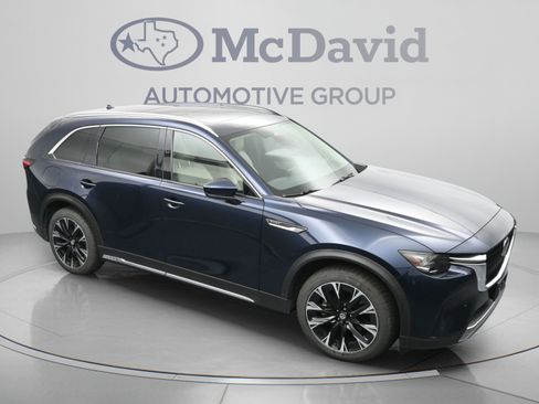 Used 2024 MAZDA CX-90 Plug-In Hybrid w/ Premium Pkg AWD/4WD image 34