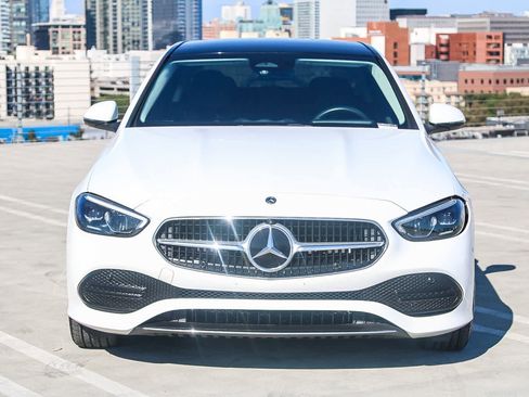 Used 2023 Mercedes-Benz C 300 Sedan image 2