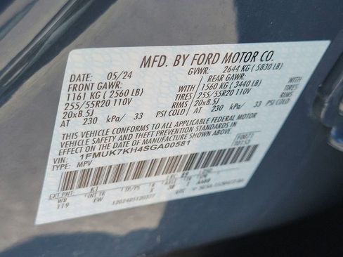 Used 2025 Ford Explorer ST-Line w/ Premium Package RWD image 32