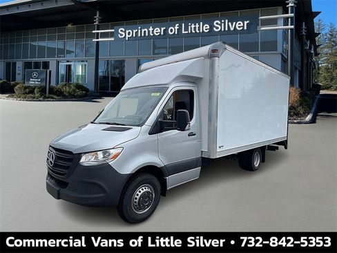 Used 2024 Mercedes-Benz Sprinter 4500 image 1